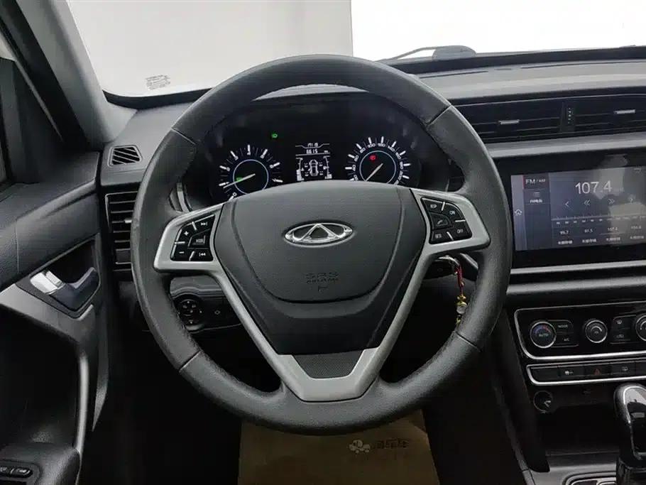 Chery Tiggo 3 2016 1.6L CVT Smart Edition — миниатюра 15