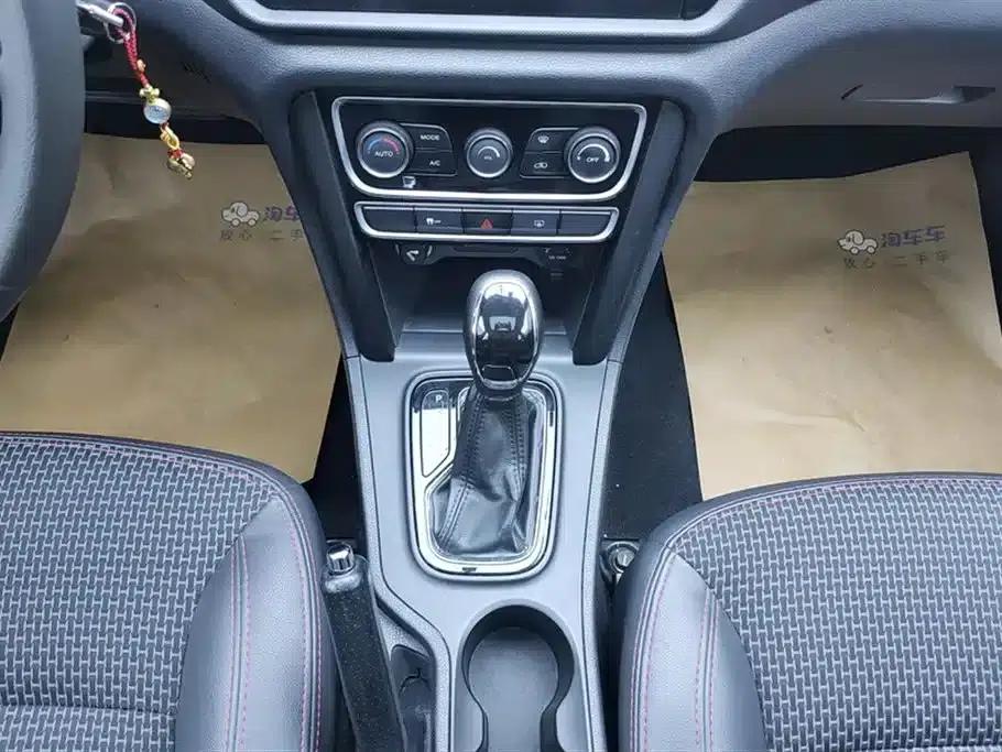 Chery Tiggo 3 2016 1.6L CVT Smart Edition — миниатюра 16