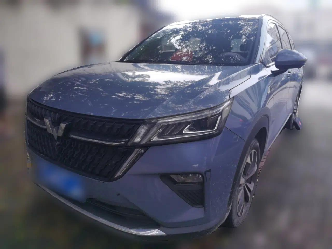 Wuling Asta 2021 1.5T CVT Star曜 Edition — миниатюра 1