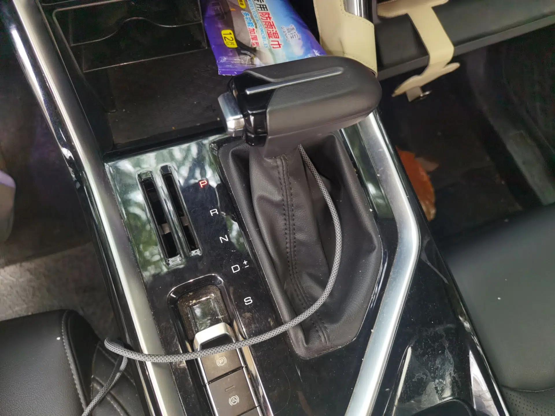 Wuling Asta 2021 1.5T CVT Star曜 Edition — миниатюра 15