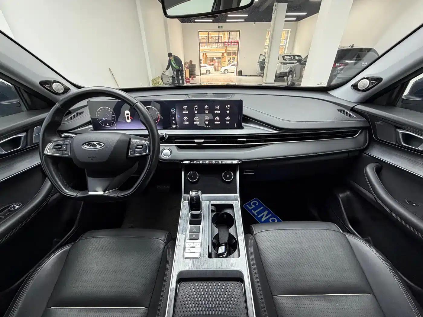 Chery Tiggo 7 PLUS 2021 1.5T CVT Premium Edition — миниатюра 15