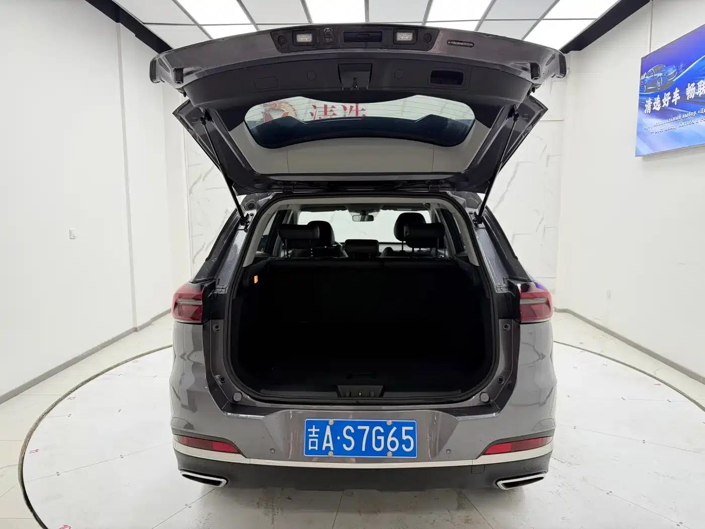 Chery Tiggo 7 PLUS 2021 1.5T CVT Premium Edition — миниатюра 9