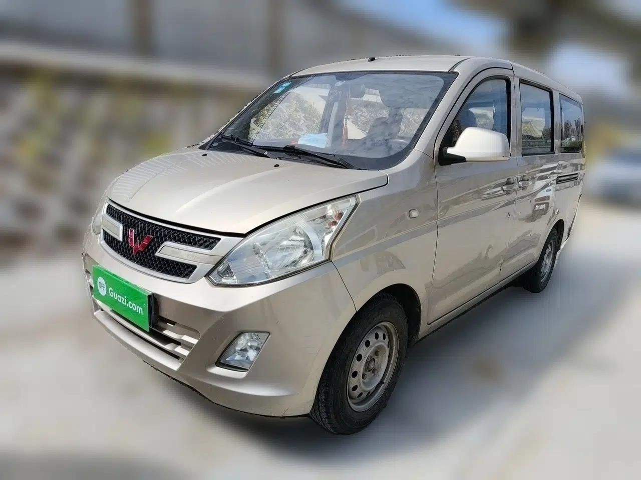 Wuling Rongguang V 2015 1.2L Base Version — миниатюра 1