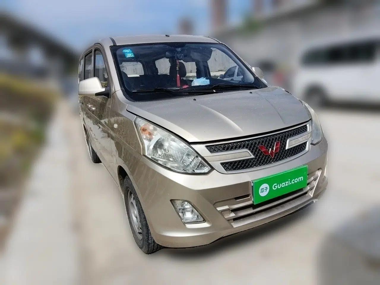 Wuling Rongguang V 2015 1.2L Base Version — миниатюра 3
