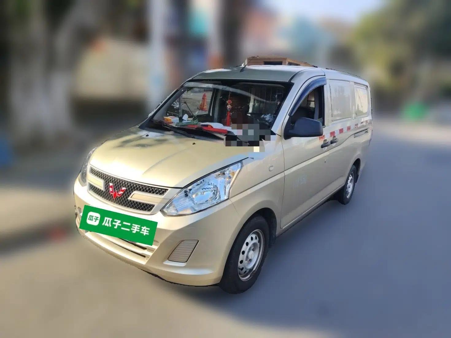 Wuling Rongguang V 2018 1.5L Standard Version — миниатюра 1