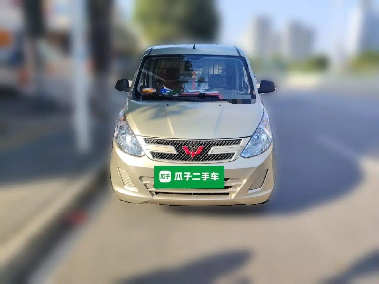 Wuling Rongguang V 2018 1.5L Standard Version — миниатюра 2