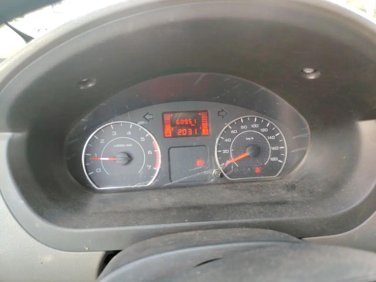 Wuling Rongguang V 2018 1.5L Standard Version — миниатюра 13