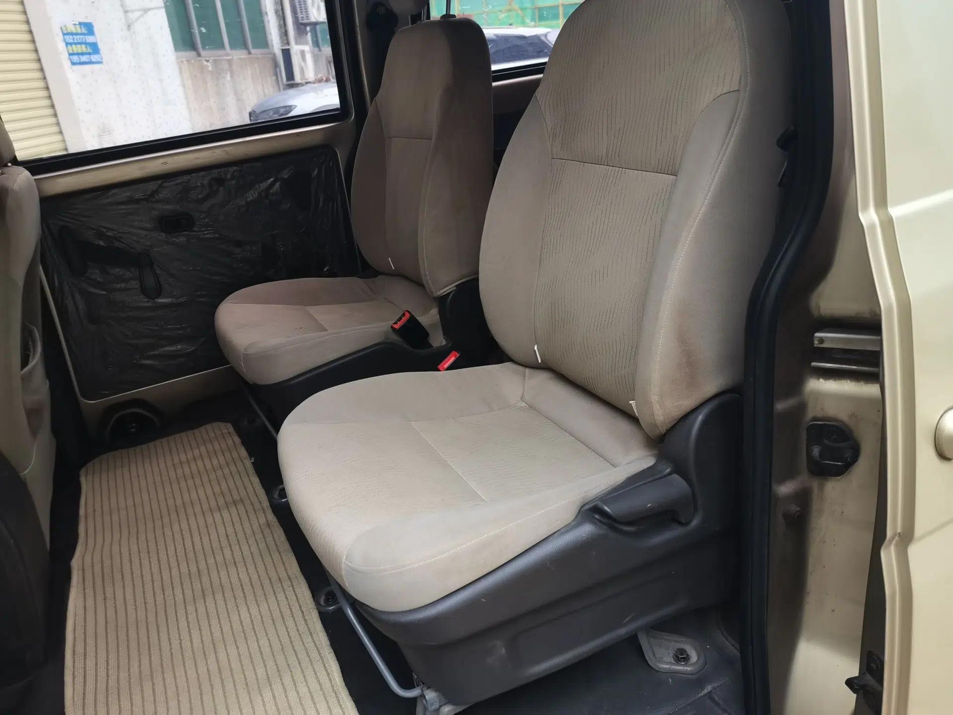 Wuling Rongguang V 2016 1.5L Standard Version — миниатюра 18