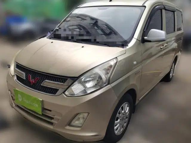 Wuling Rongguang V 2016 1.5L Standard Version