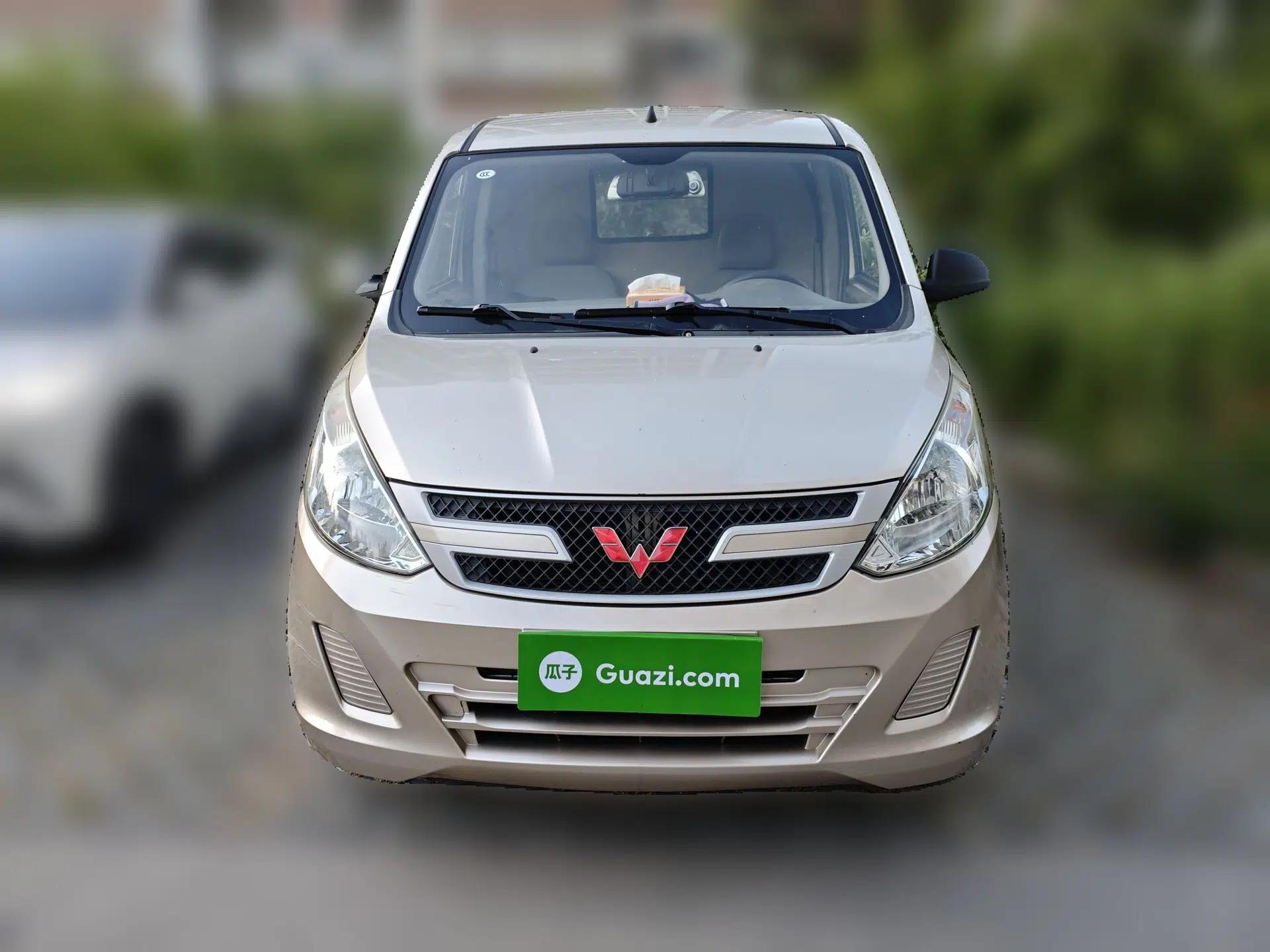 Wuling Rongguang V 2018 1.5L Standard Version — миниатюра 2