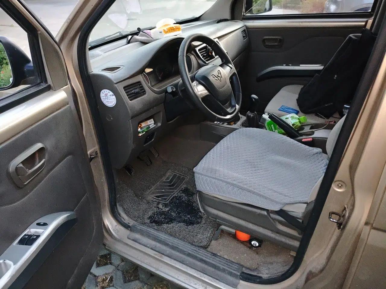 Wuling Rongguang V 2018 1.5L Standard Version — миниатюра 17