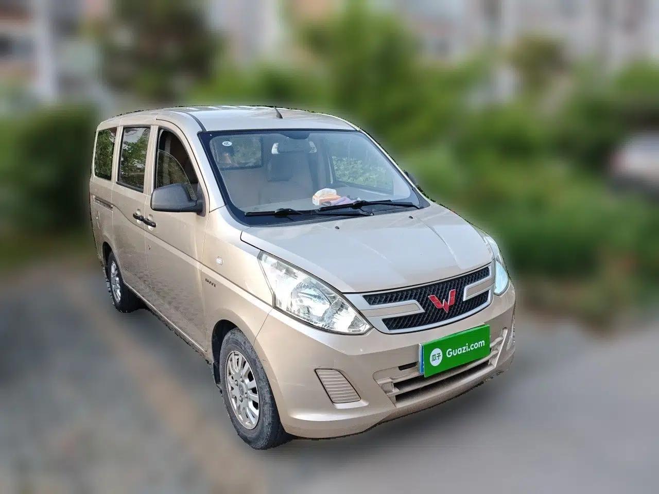Wuling Rongguang V 2018 1.5L Standard Version — миниатюра 3