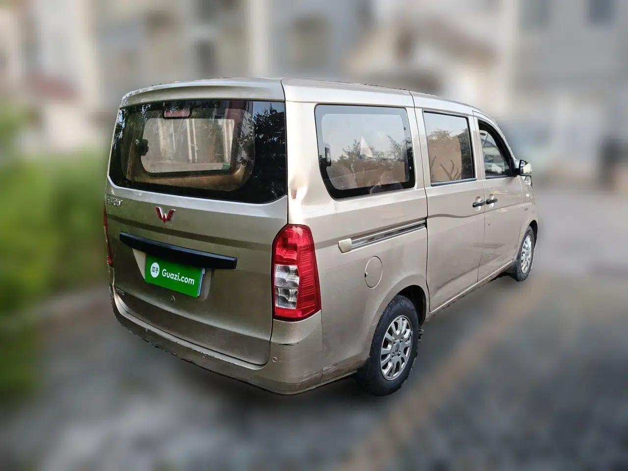 Wuling Rongguang V 2018 1.5L Standard Version — миниатюра 6