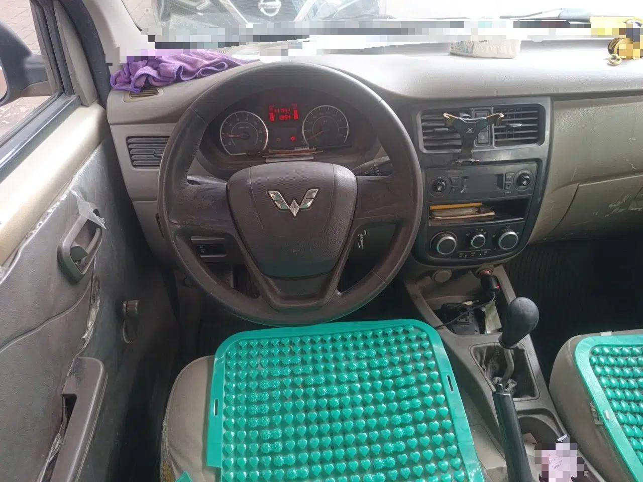 Wuling Rongguang V 2016 1.5L Practical Version — миниатюра 11