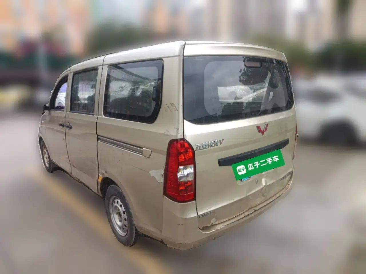Wuling Rongguang V 2016 1.5L Practical Version — миниатюра 4