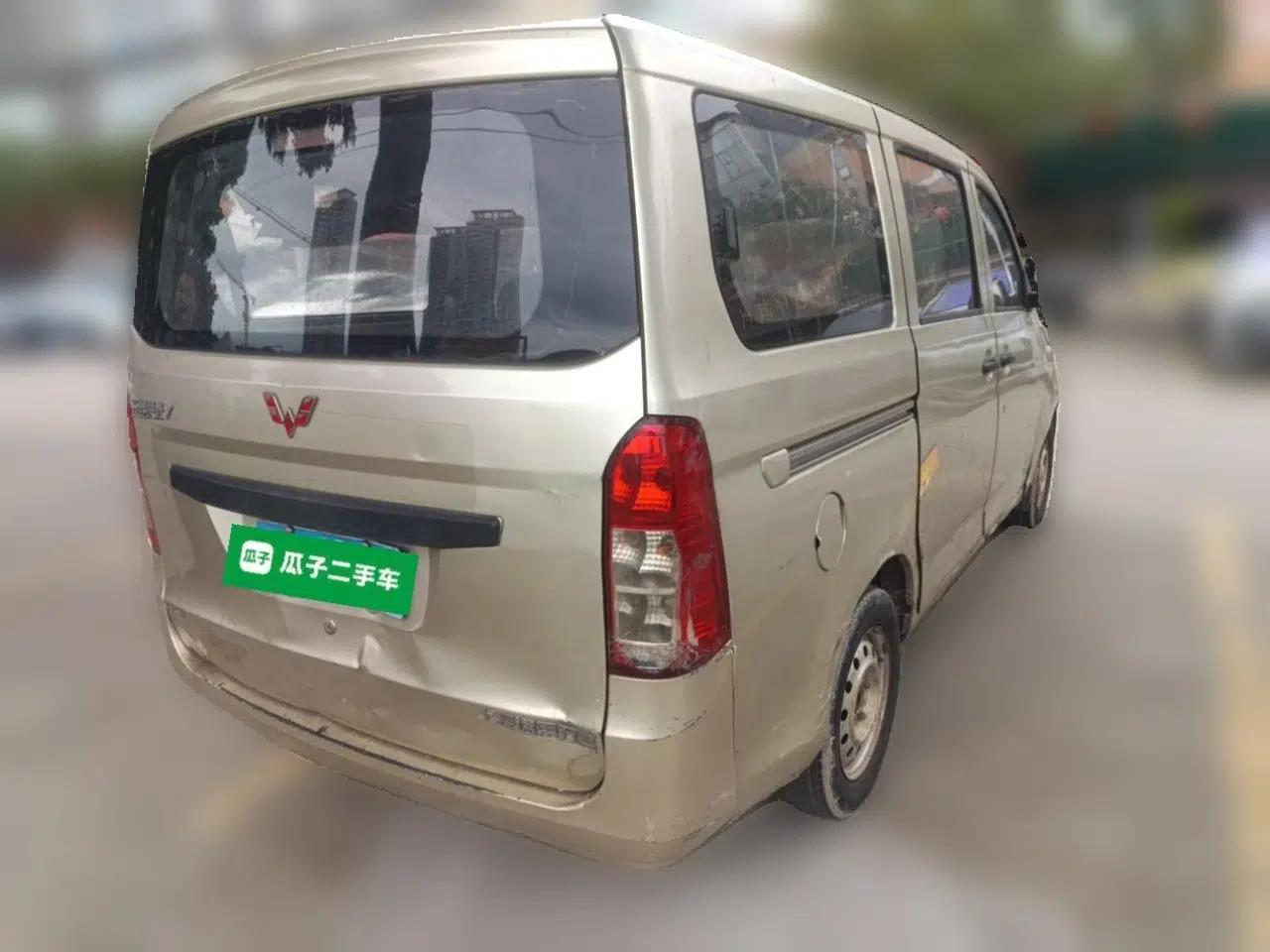 Wuling Rongguang V 2016 1.5L Practical Version — миниатюра 6