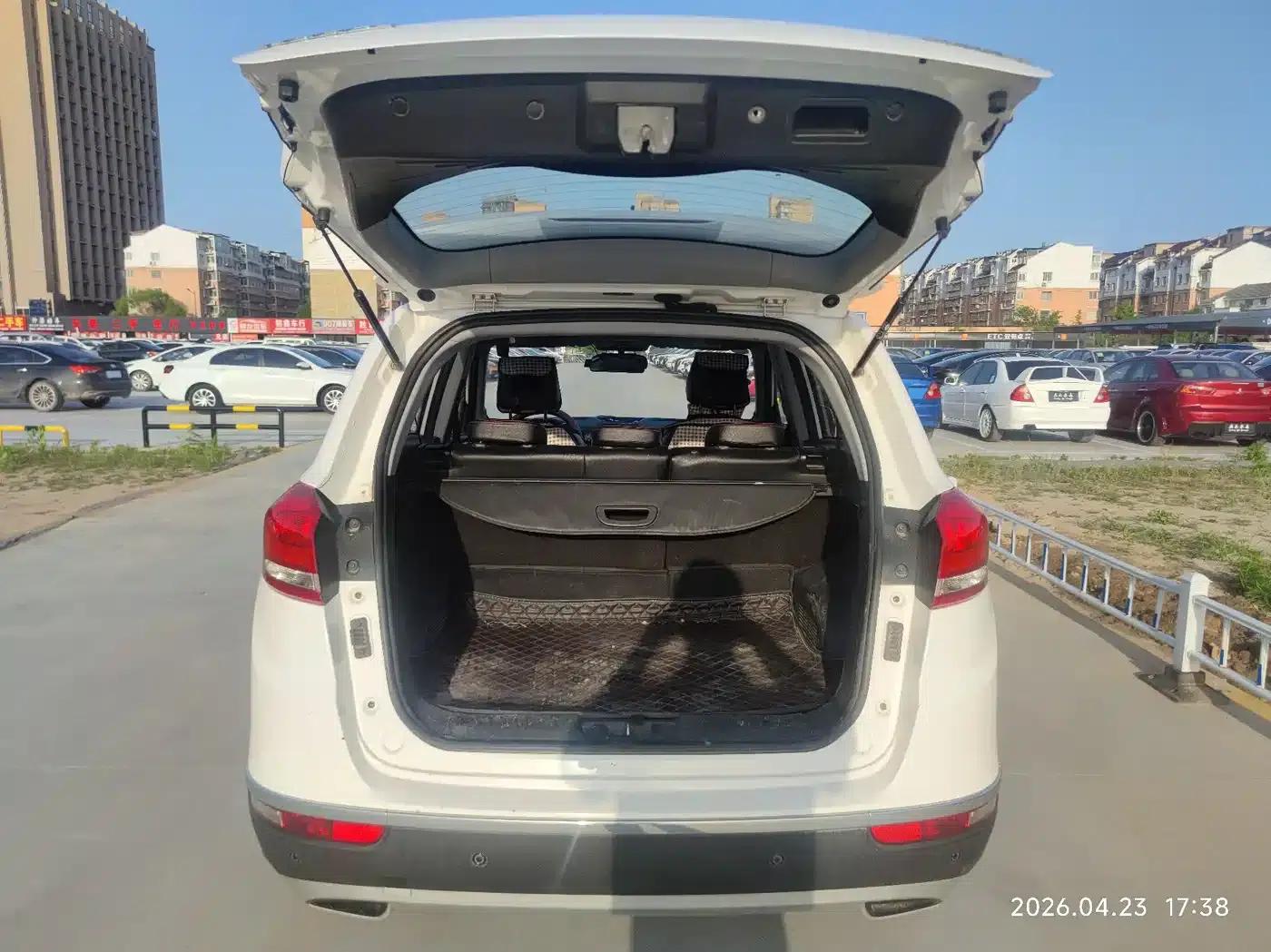 Chery Tiggo 5 2016 2.0L Manual Family Edition — миниатюра 23
