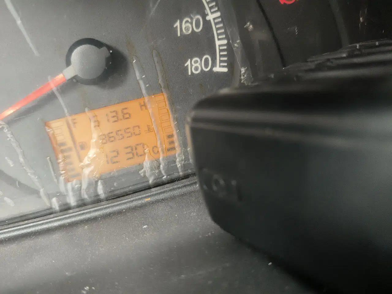 Wuling Zhiguang 2013 1.0L Practical Version — миниатюра 13