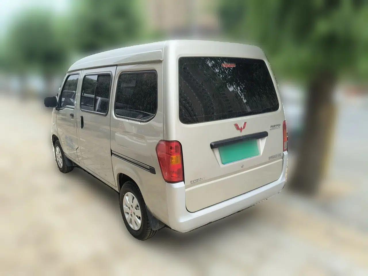 Wuling Zhiguang 2013 1.0L Practical Version — миниатюра 4