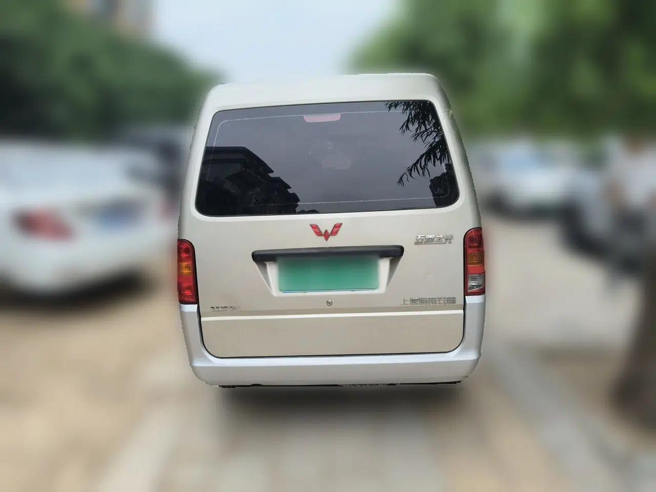Wuling Zhiguang 2013 1.0L Practical Version — миниатюра 5