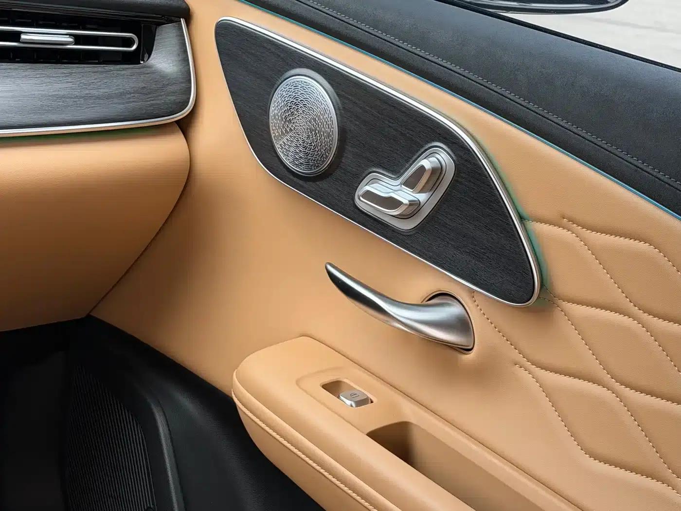Chery Arrizo 8 PRO 2025 1.6T DCT Luxury+ — миниатюра 8