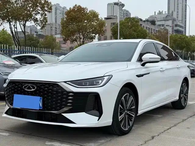 Chery Arrizo 8 PRO 2025 1.6T DCT Luxury Edition