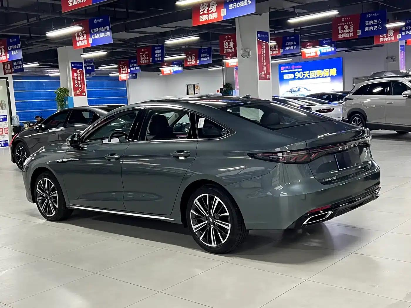 Chery Arrizo 8 PRO 2025 1.6T DCT Luxury+ — миниатюра 7