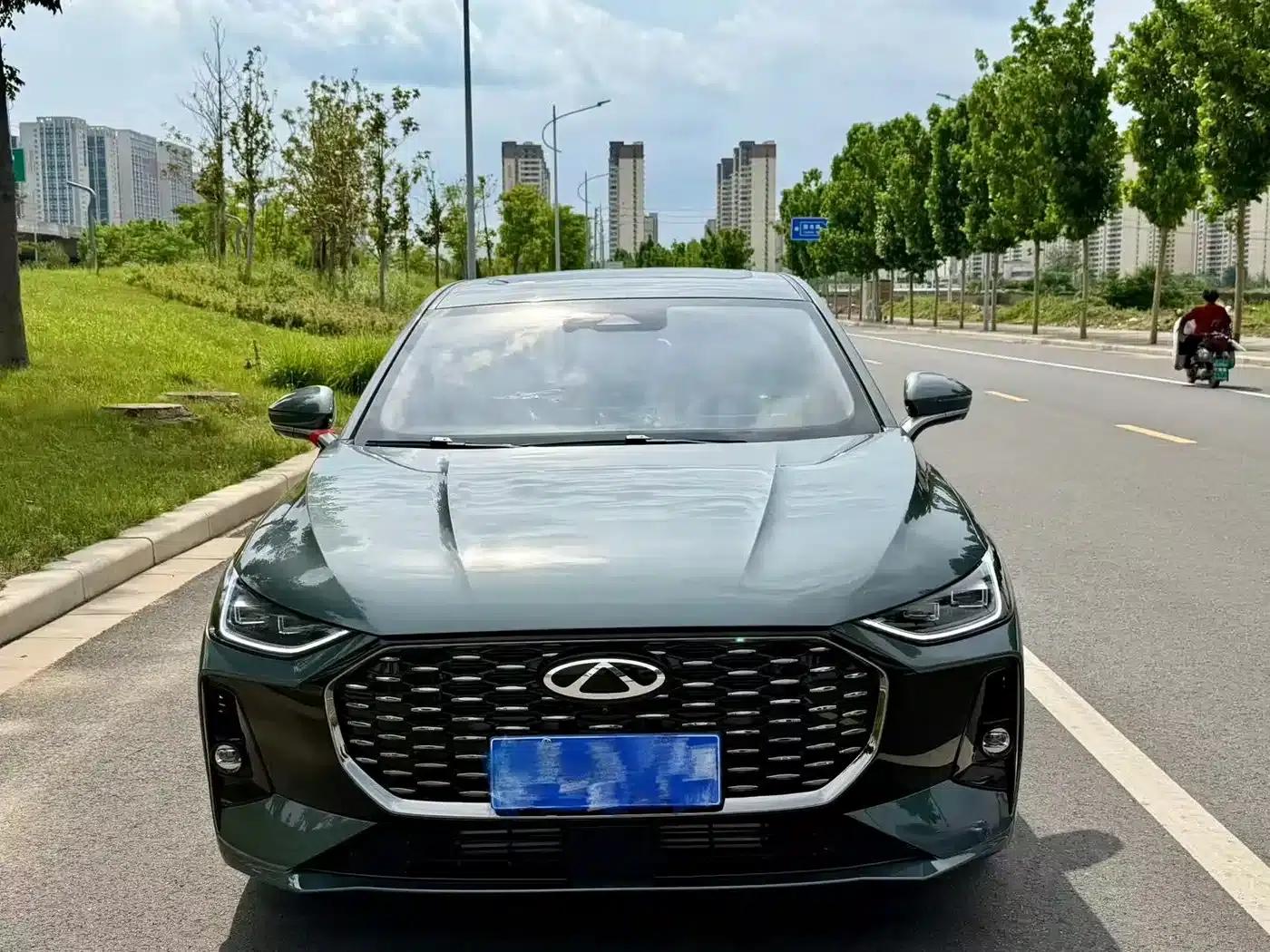 Chery Arrizo 8 PRO 2025 1.6T DCT Luxury Edition — миниатюра 2