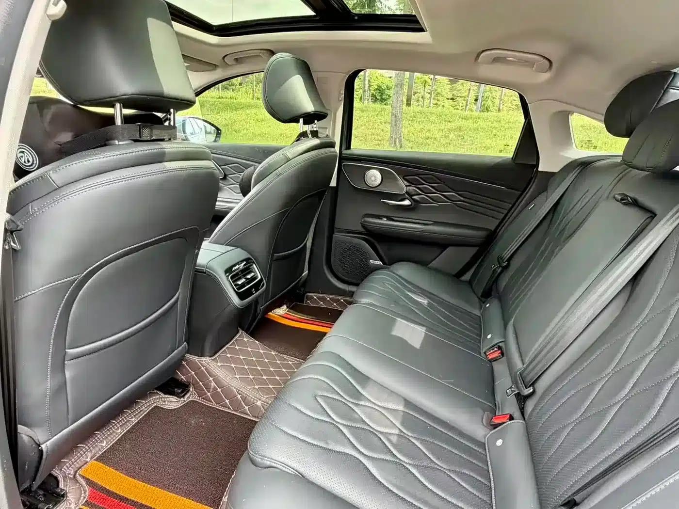 Chery Arrizo 8 PRO 2025 1.6T DCT Luxury Edition — миниатюра 5