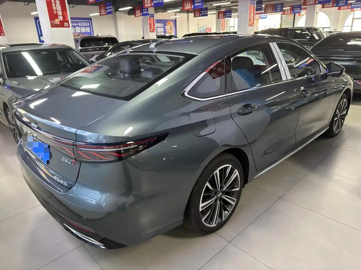 Chery Arrizo 8 PRO 2025 1.6T DCT Luxury+ — миниатюра 7