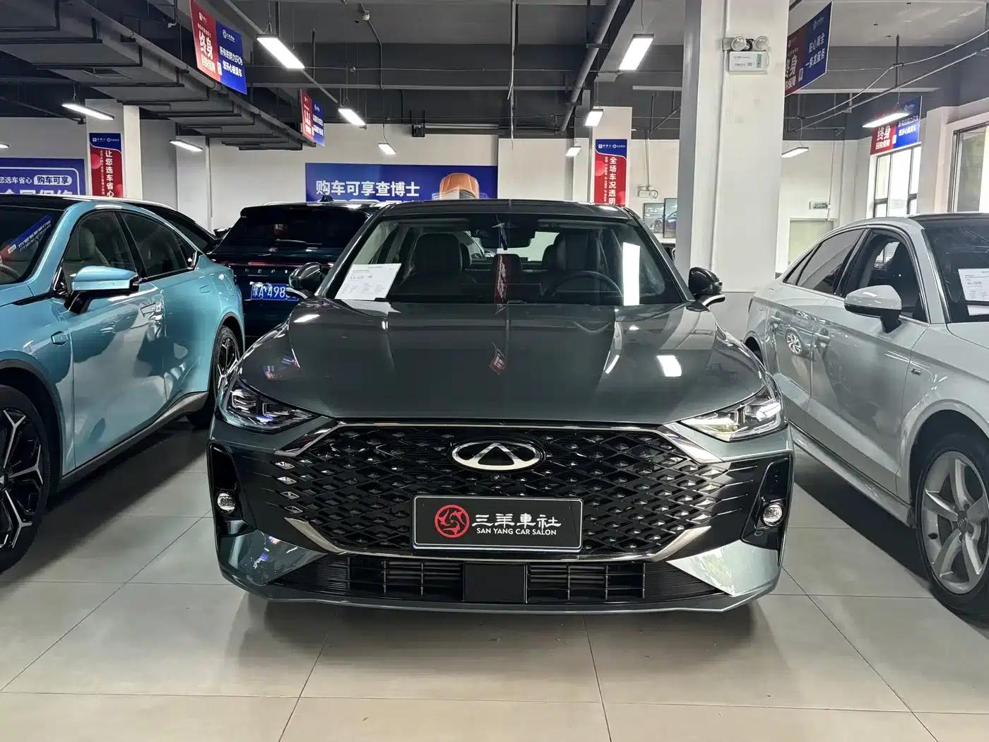 Chery Arrizo 8 PRO 2025 1.6T DCT Luxury+ — миниатюра 2