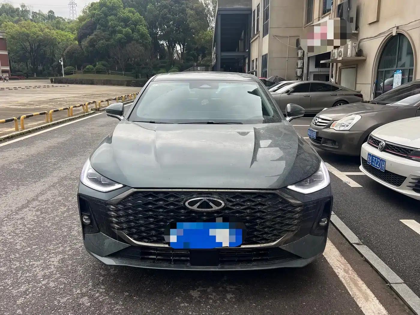Chery Arrizo 8 PRO 2025 1.6T DCT Luxury+ — миниатюра 2