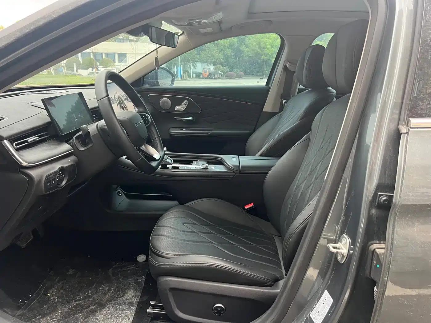 Chery Arrizo 8 PRO 2025 1.6T DCT Luxury+ — миниатюра 4