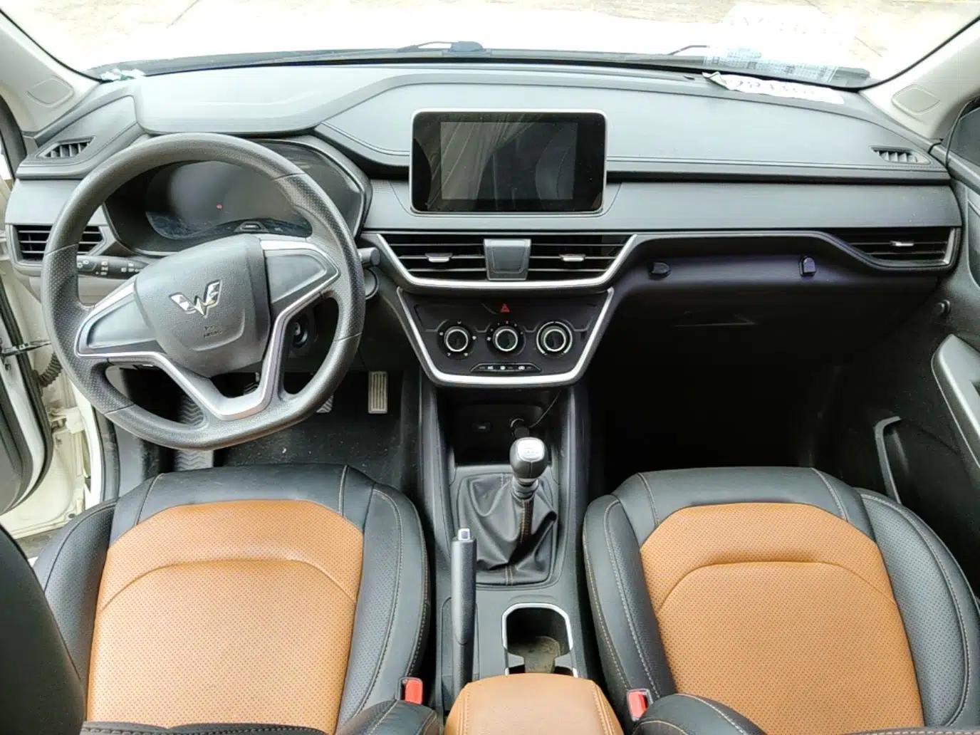 Wuling Hongguang S3 2019 1.5L Manual Comfort Model China VI Standard — миниатюра 13