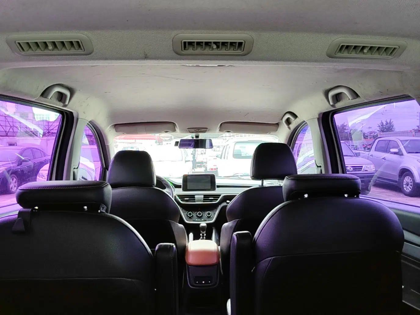 Wuling Hongguang S3 2019 1.5L Manual Comfort Model China VI Standard — миниатюра 21
