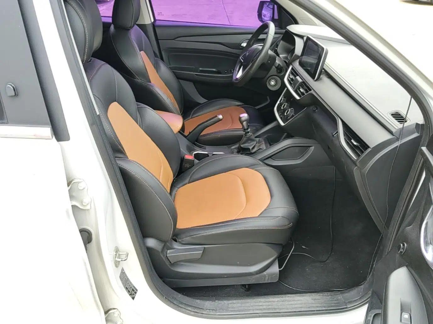 Wuling Hongguang S3 2019 1.5L Manual Comfort Model China VI Standard — миниатюра 23