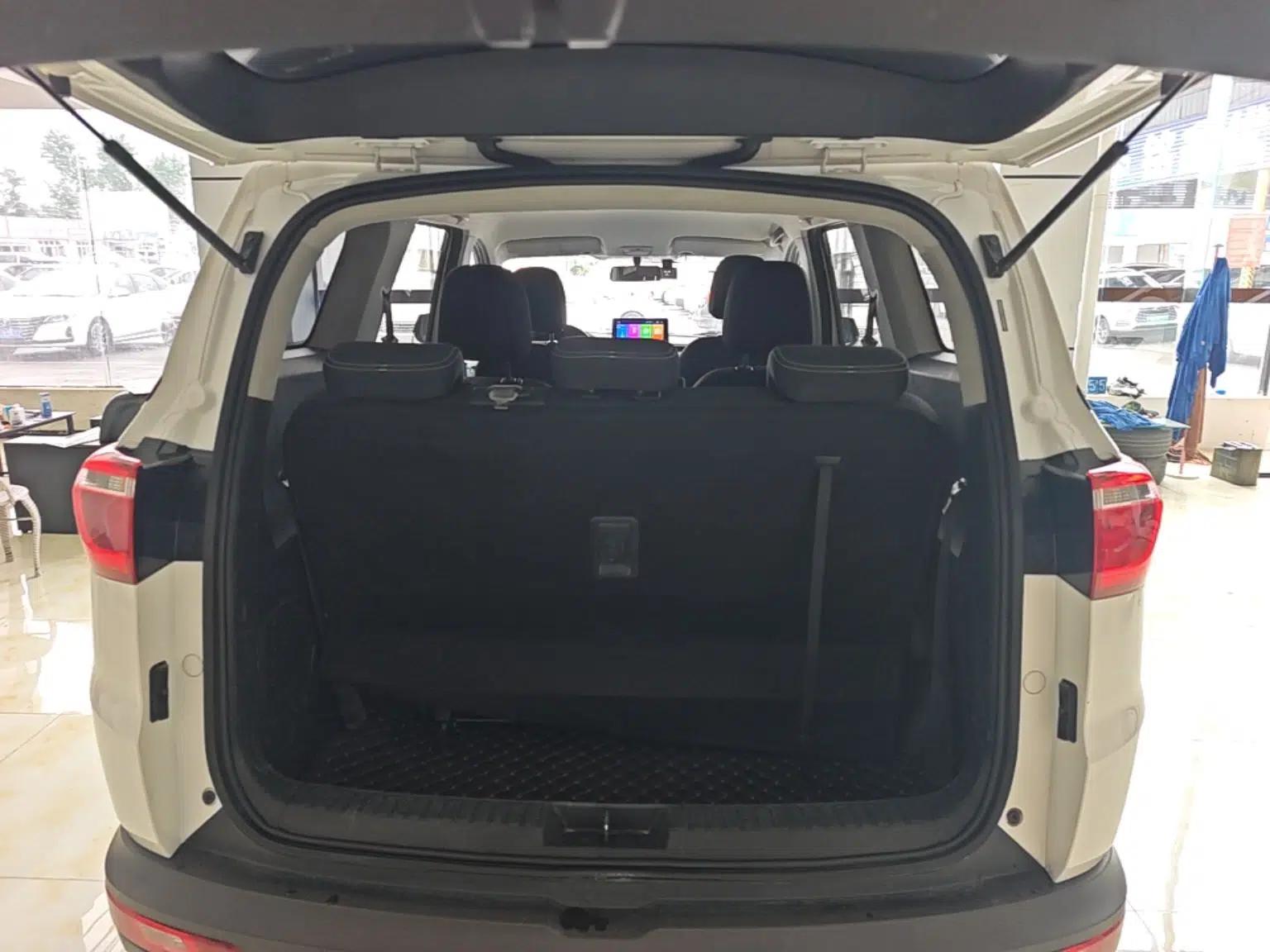 Wuling Hongguang S3 2019 1.5L Manual Standard Version China VI Standard — миниатюра 22