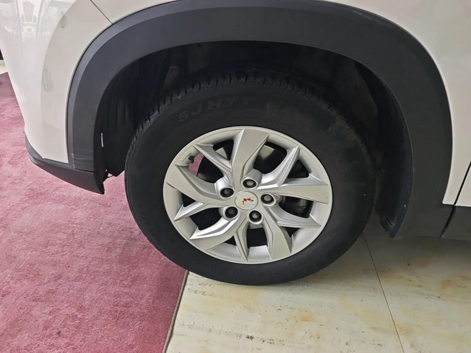 Wuling Hongguang S3 2019 1.5L Manual Standard Version China VI Standard — миниатюра 8