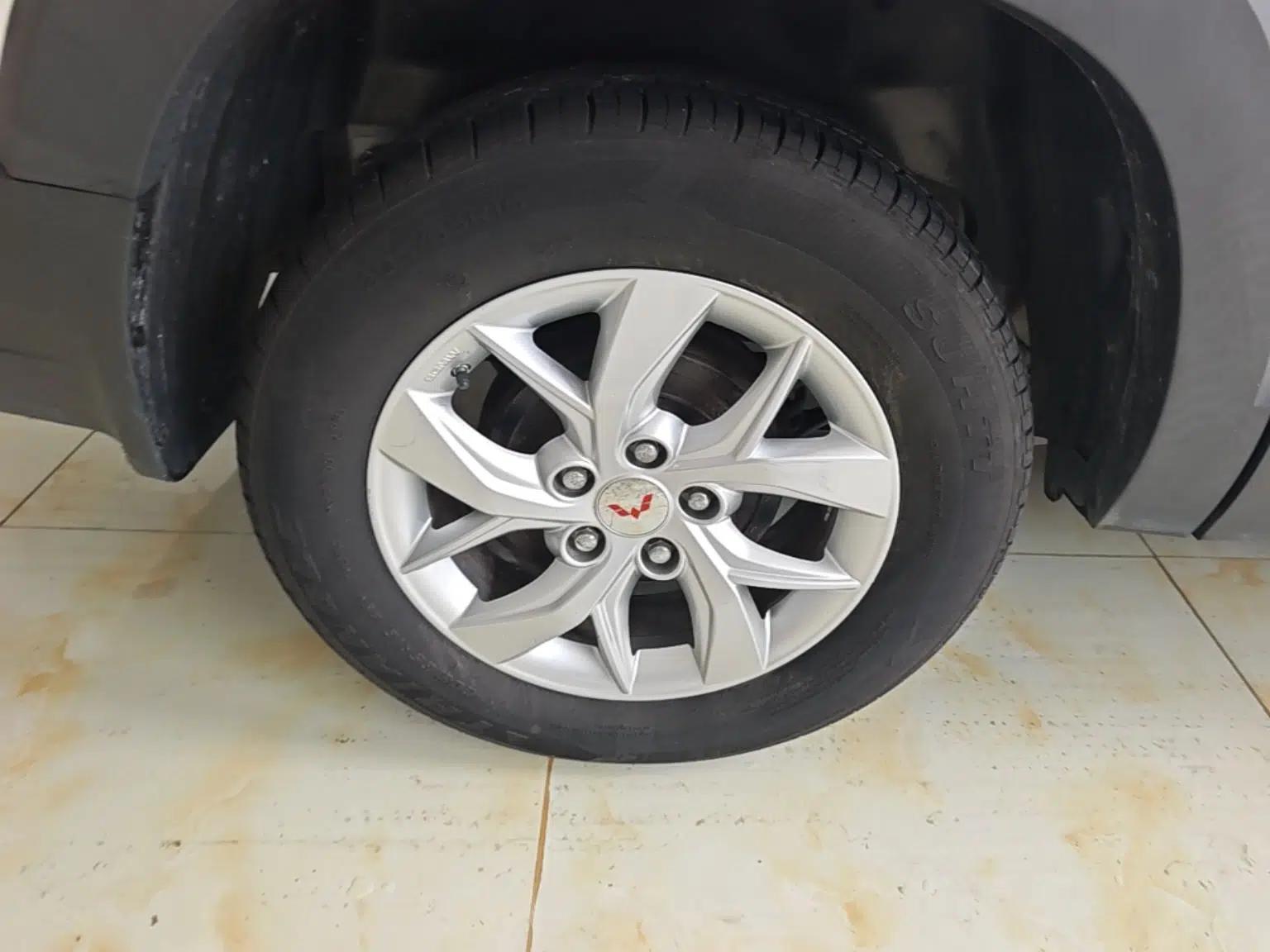 Wuling Hongguang S3 2019 1.5L Manual Standard Version China VI Standard — миниатюра 10
