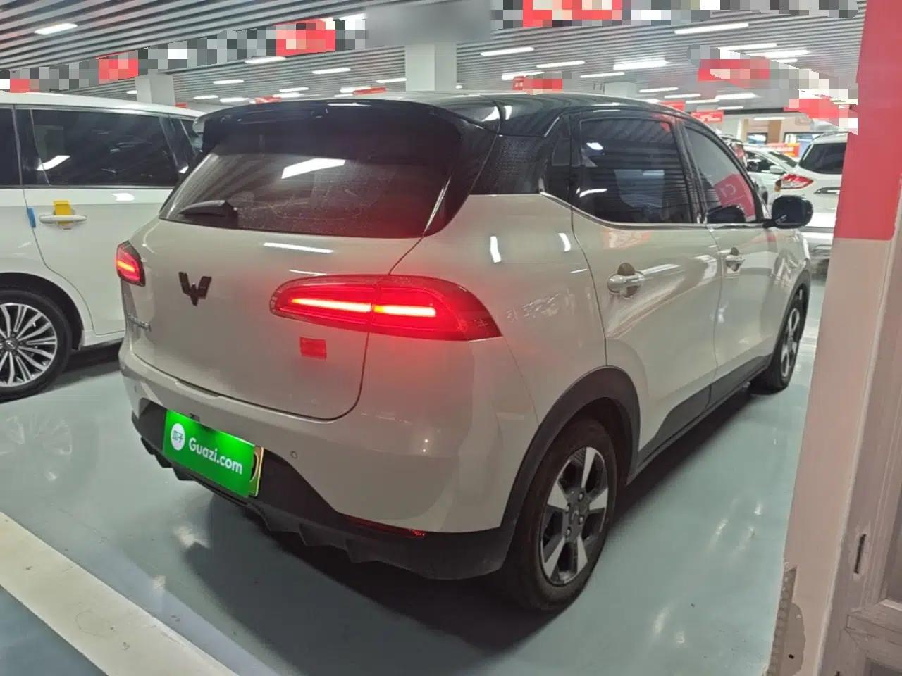 Wuling Bingo PLUS 2024 330 km Range Five-Seater Version — миниатюра 6