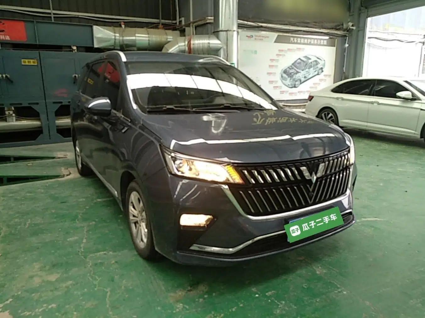 Wuling Jiachen 2022 1.5T CVT Smart Luxury Version — миниатюра 3