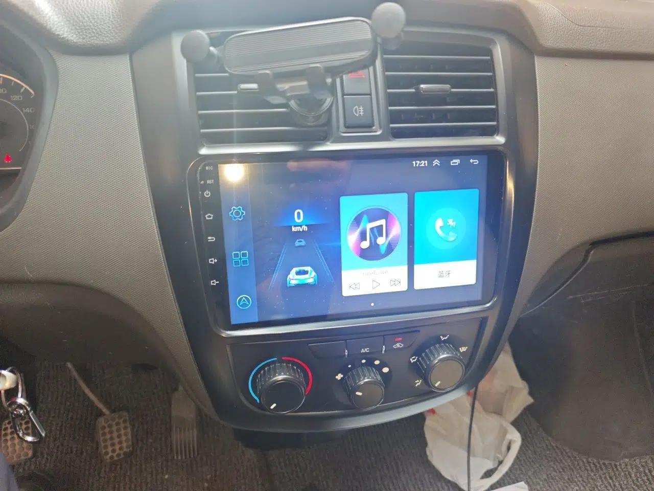 Wuling Rongguang S  — миниатюра 14