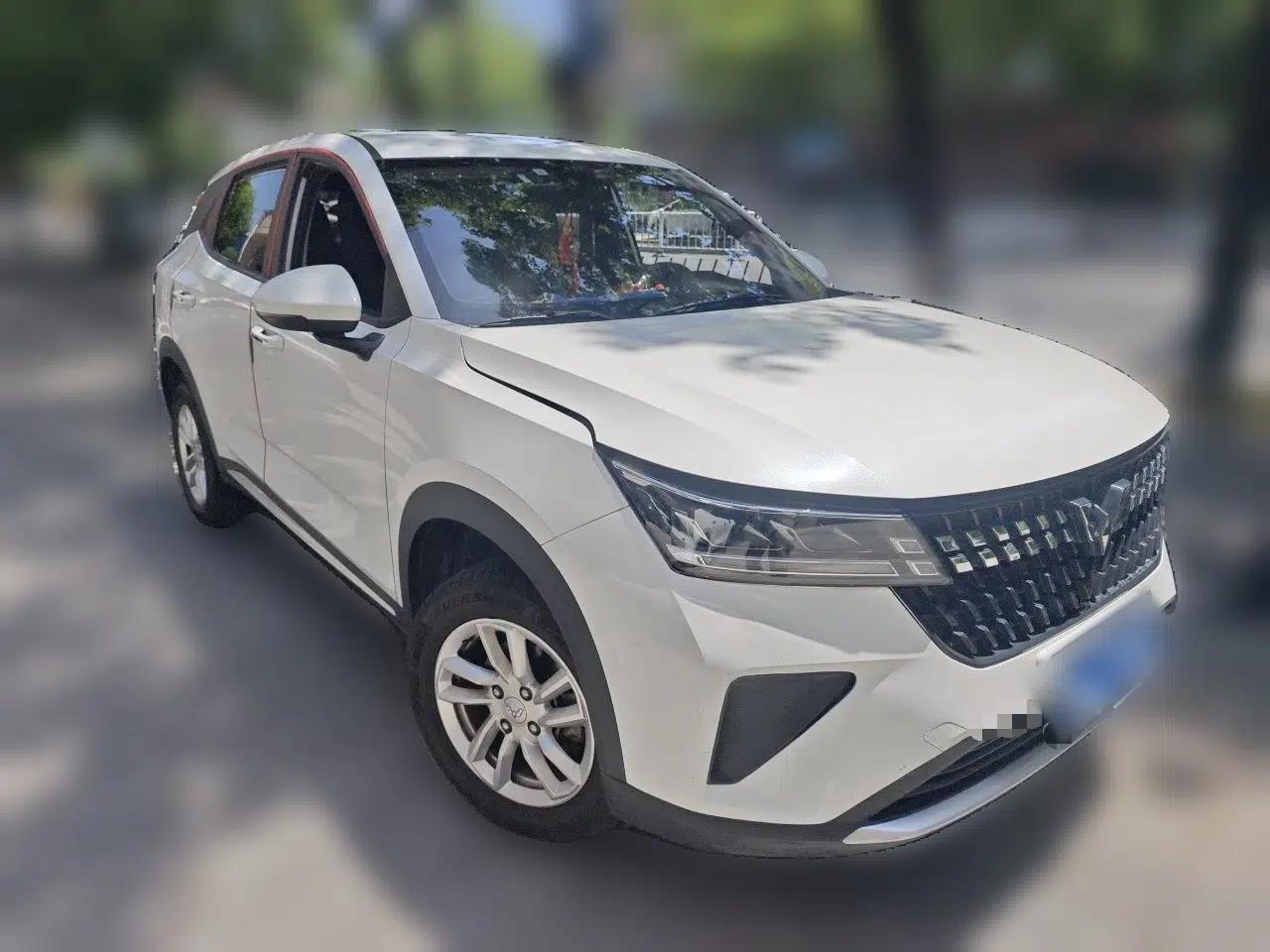 Wuling Alvez 2023 1.5L CVT Comfort Edition — миниатюра 3