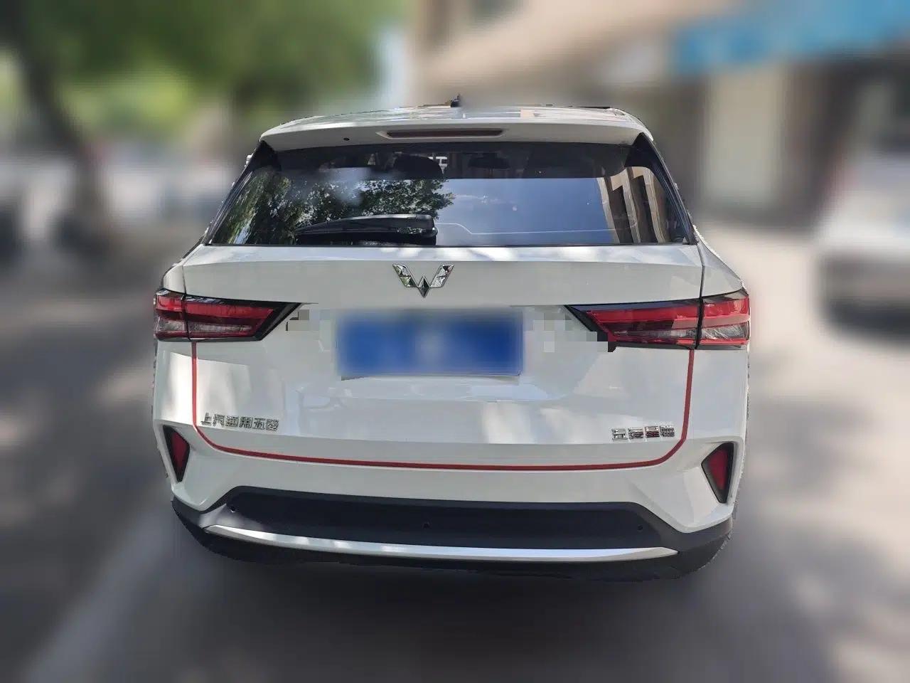 Wuling Alvez 2023 1.5L CVT Comfort Edition — миниатюра 5