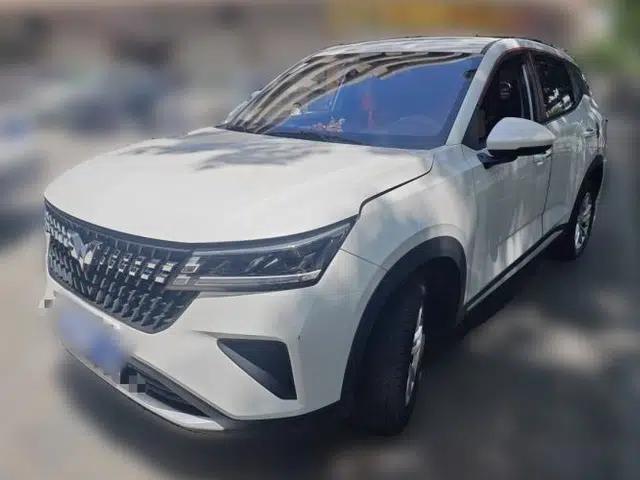 Wuling Alvez 2023 1.5L CVT Comfort Edition