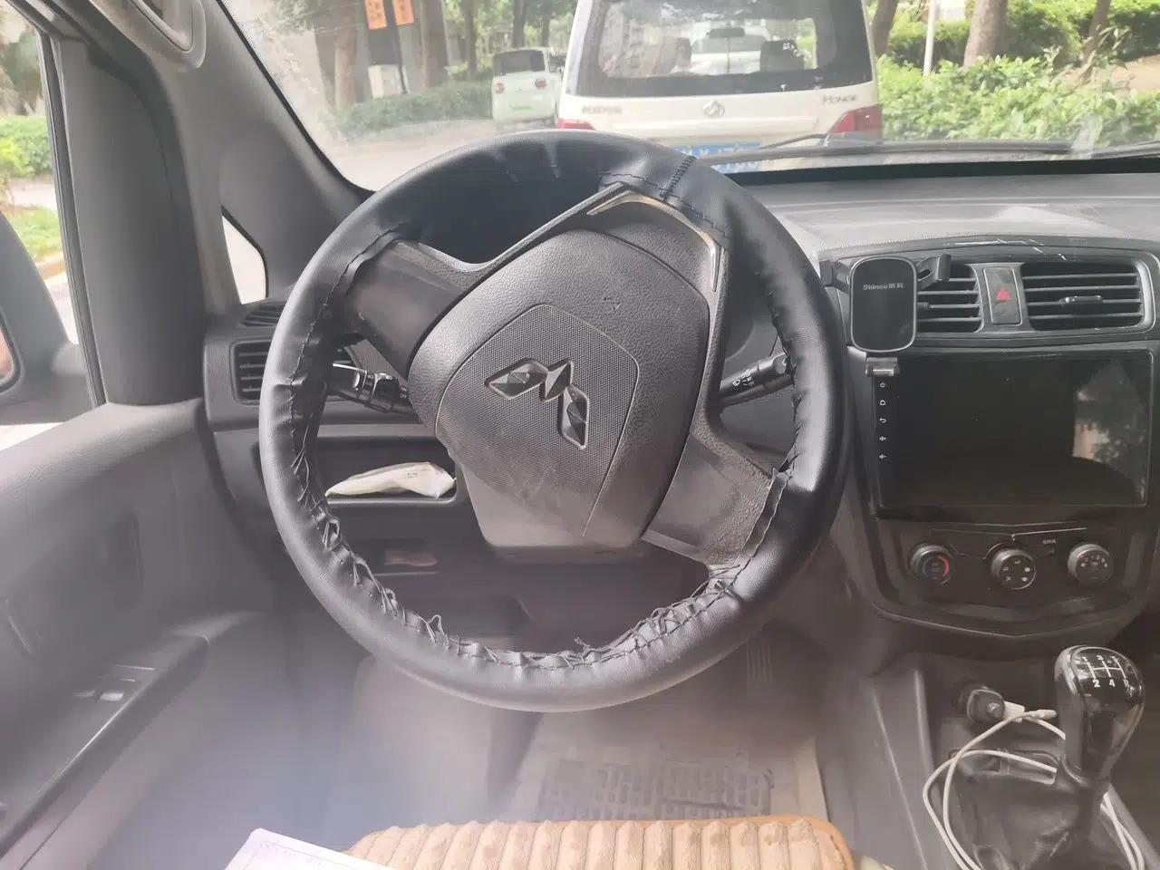 Wuling Zhengcheng 2015 1.5L Comfort L3C — миниатюра 11