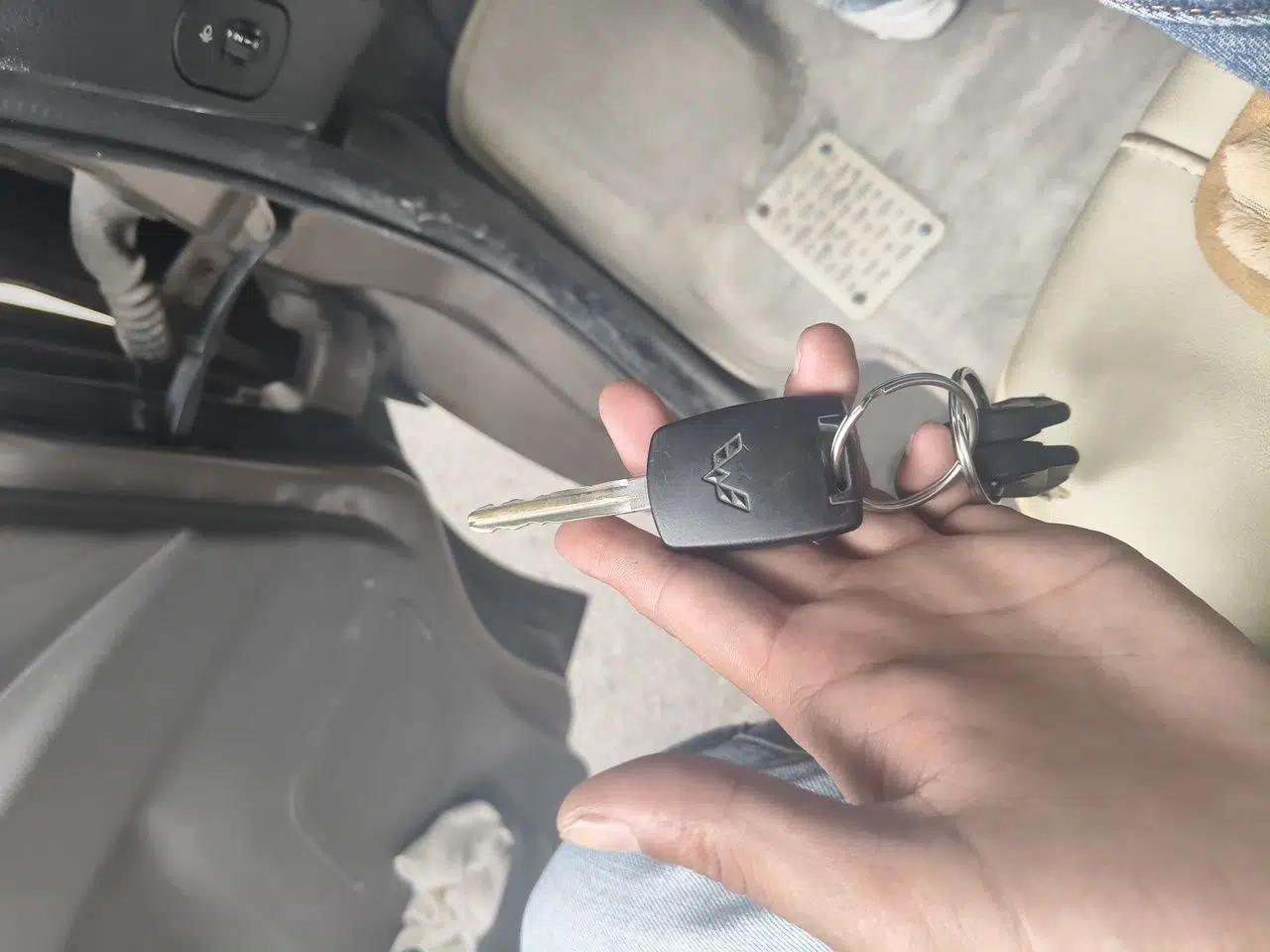 Wuling Zhengcheng 2015 1.5L Comfort L3C — миниатюра 9