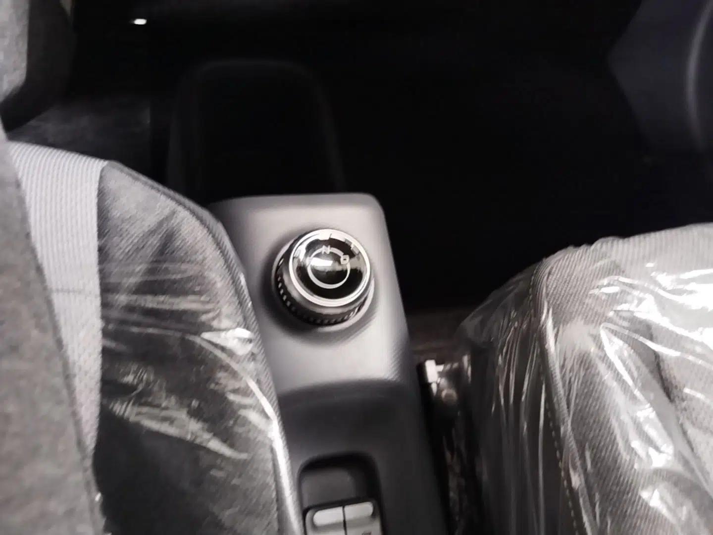 Wuling Zhiguang New Energy 2025 Model 305km Ambitious Edition — миниатюра 16