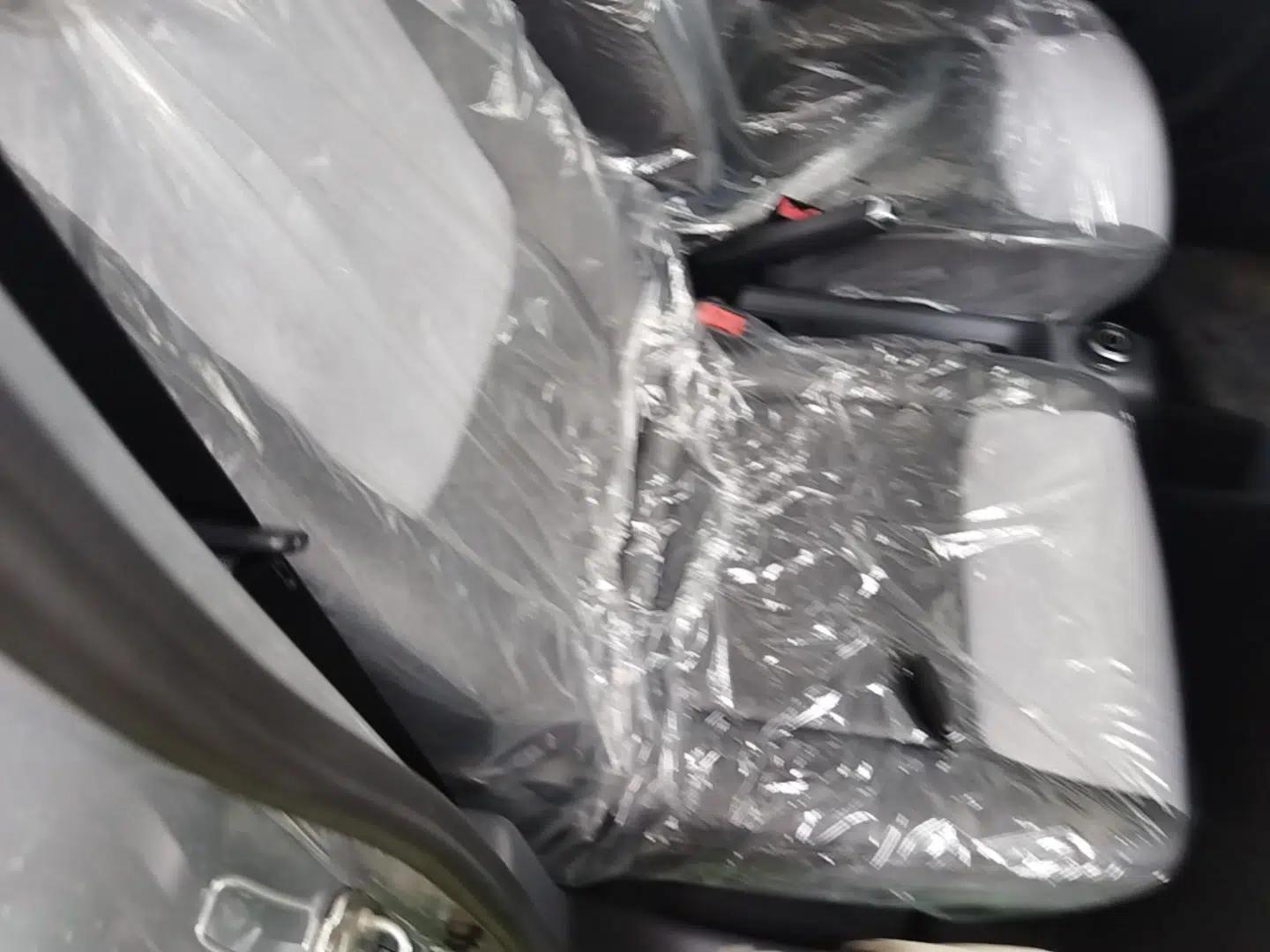 Wuling Zhiguang New Energy 2025 Model 305km Ambitious Edition — миниатюра 23