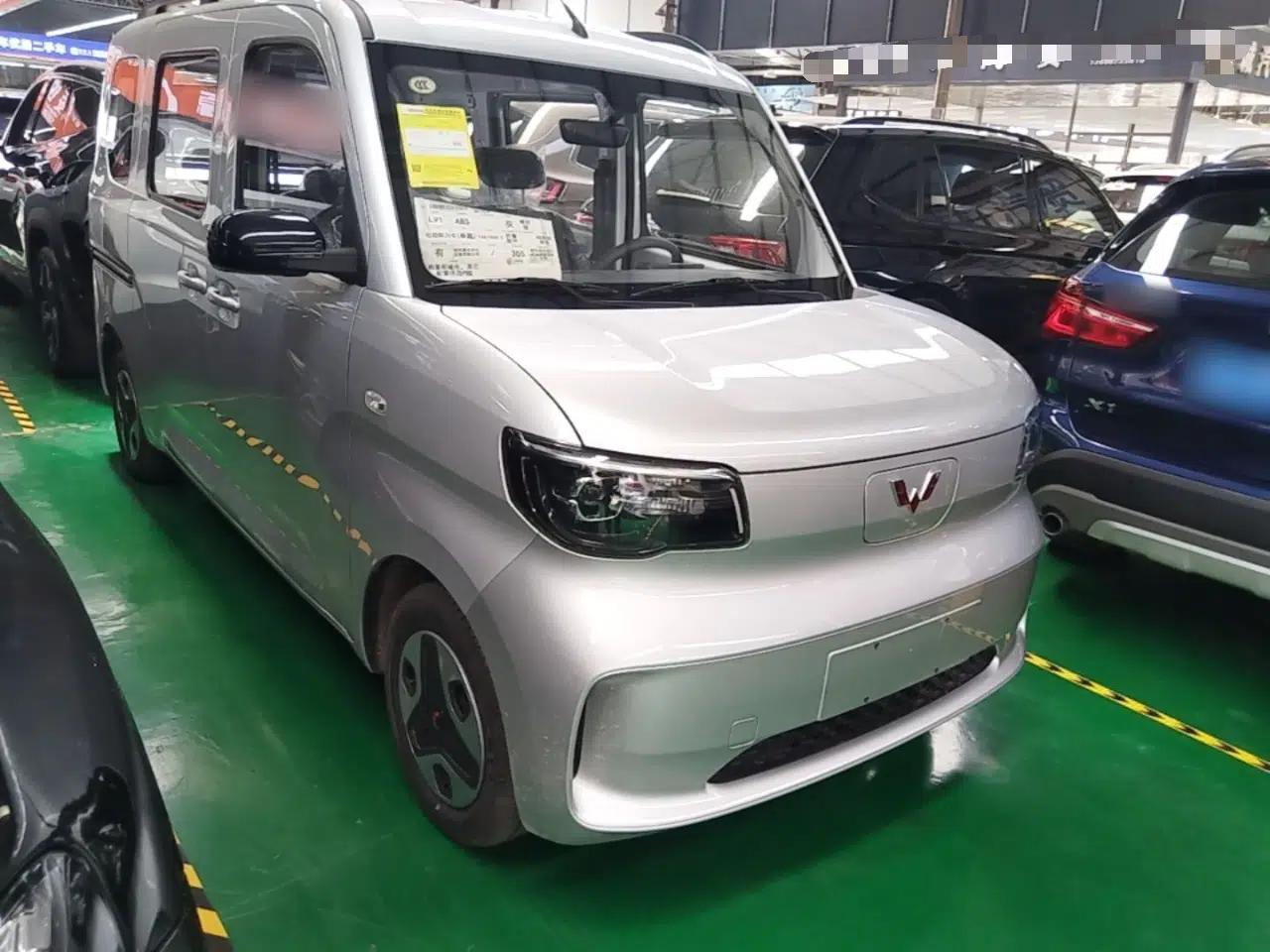 Wuling Zhiguang New Energy 2025 Model 305km Ambitious Edition — миниатюра 6